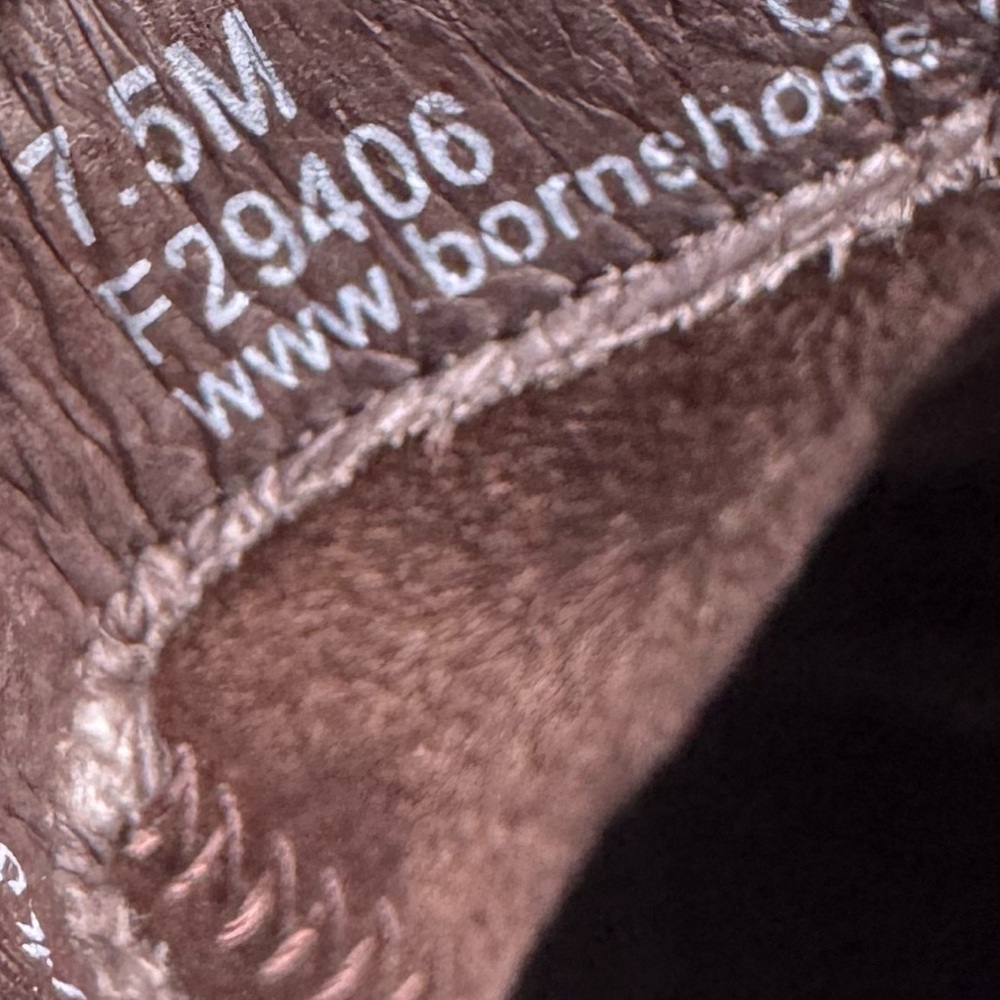 Born Beebe Boots Pull On Booties Brown Leather Ankle Gore Womens. Size 7.5M - Picture 11 of 11